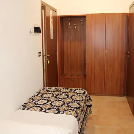 אורחן La Del Brigante